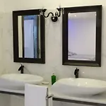 Prázdninový dům White Idromassaggio Su Richiesta
