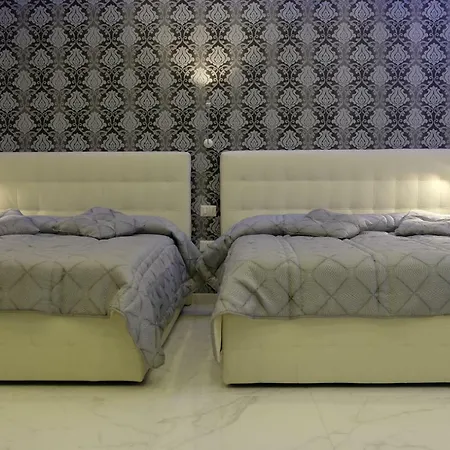 White Idromassaggio Su Richiesta *