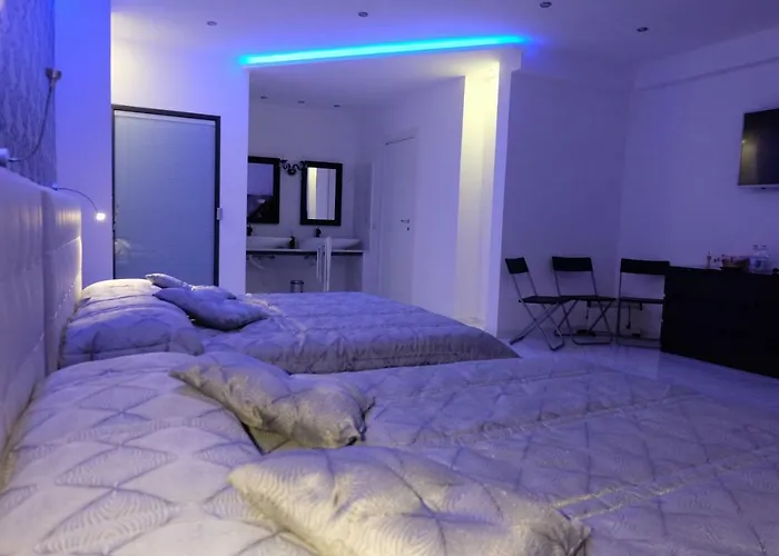 Ferienhaus White Idromassaggio Su Richiesta Neapel